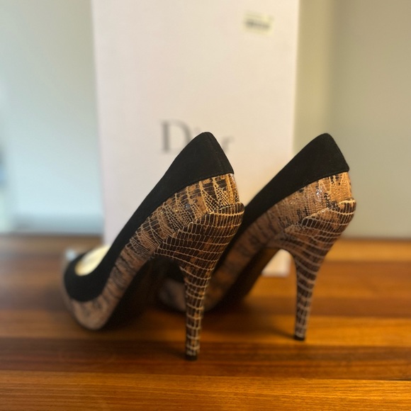 Christian Dior Snakeskin Duo Pump  38.5 EU like-new condition - Picture 3 of 6